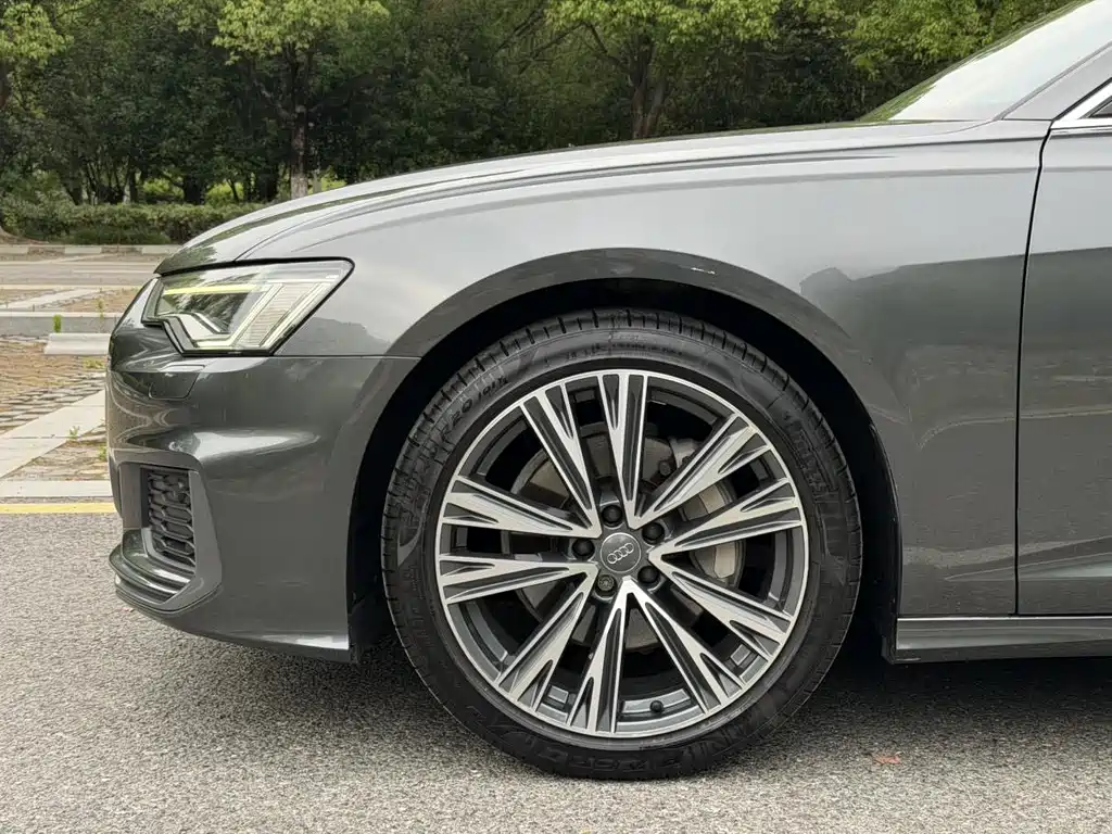 Audi A6L 2021 — фото 18