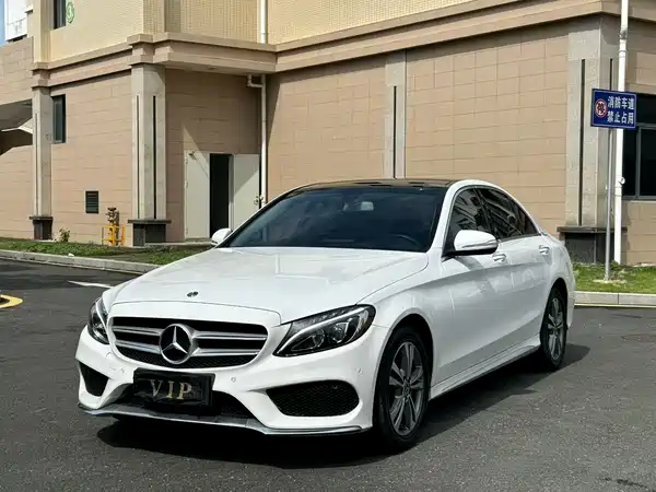 Mercedes-Benz C-Class 2018