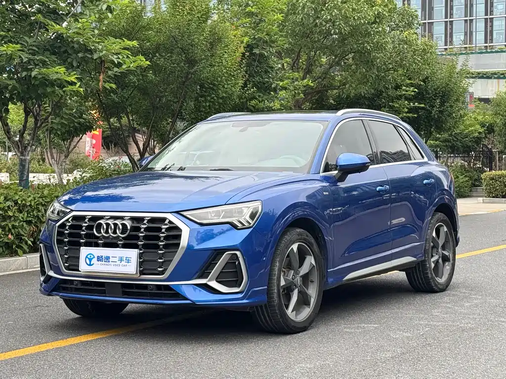 Audi Q3 2021