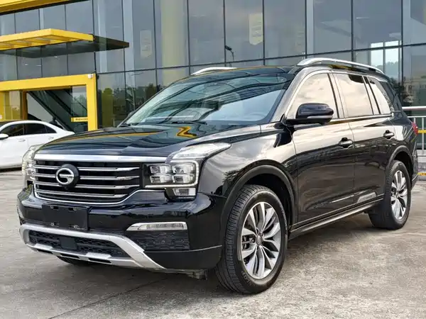 GAC Trumpchi GS8 2017
