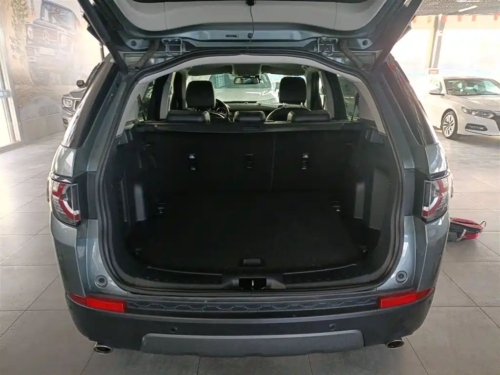 Land Rover Discovery Sport 2019 — фото 19