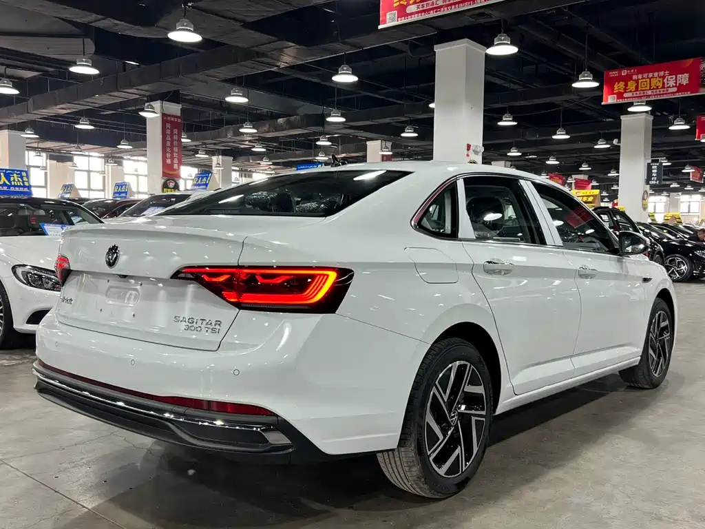 Volkswagen Sagitar 2025
