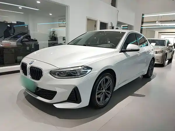 BMW 1 Series 2022