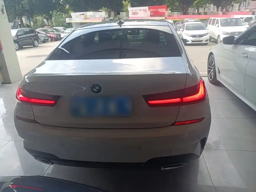 BMW 3 Series 2022