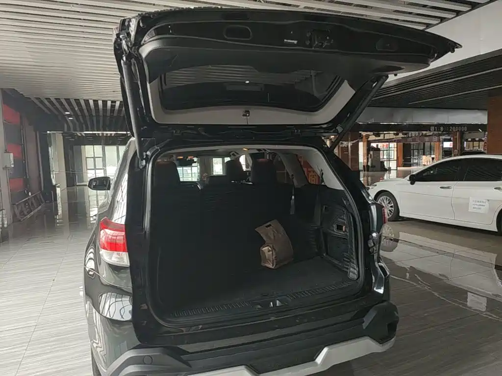 Toyota Highlander 2020 — фото 19