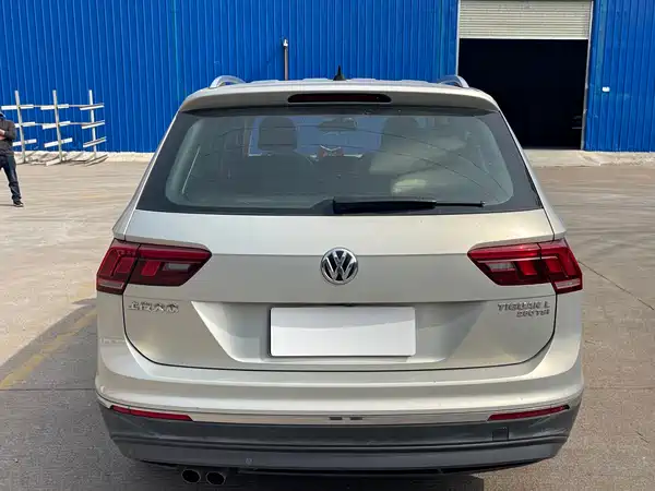 Volkswagen Tiguan L 2019