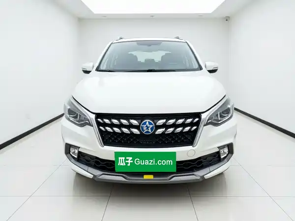 Venucia T70 2019