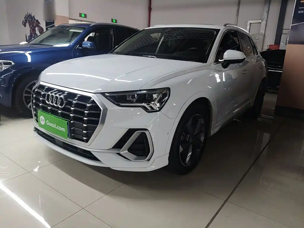 Audi Q3 2021