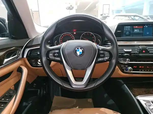 BMW 5 Series 2018