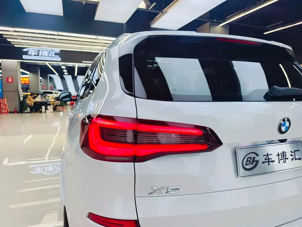 BMW X5 2023 — фото 18