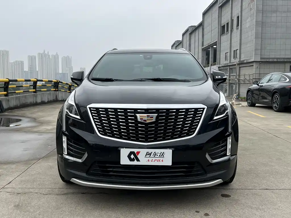 Cadillac XT5 2019 — фото 2