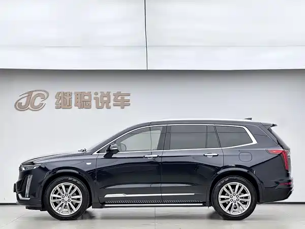 Cadillac XT6 2021