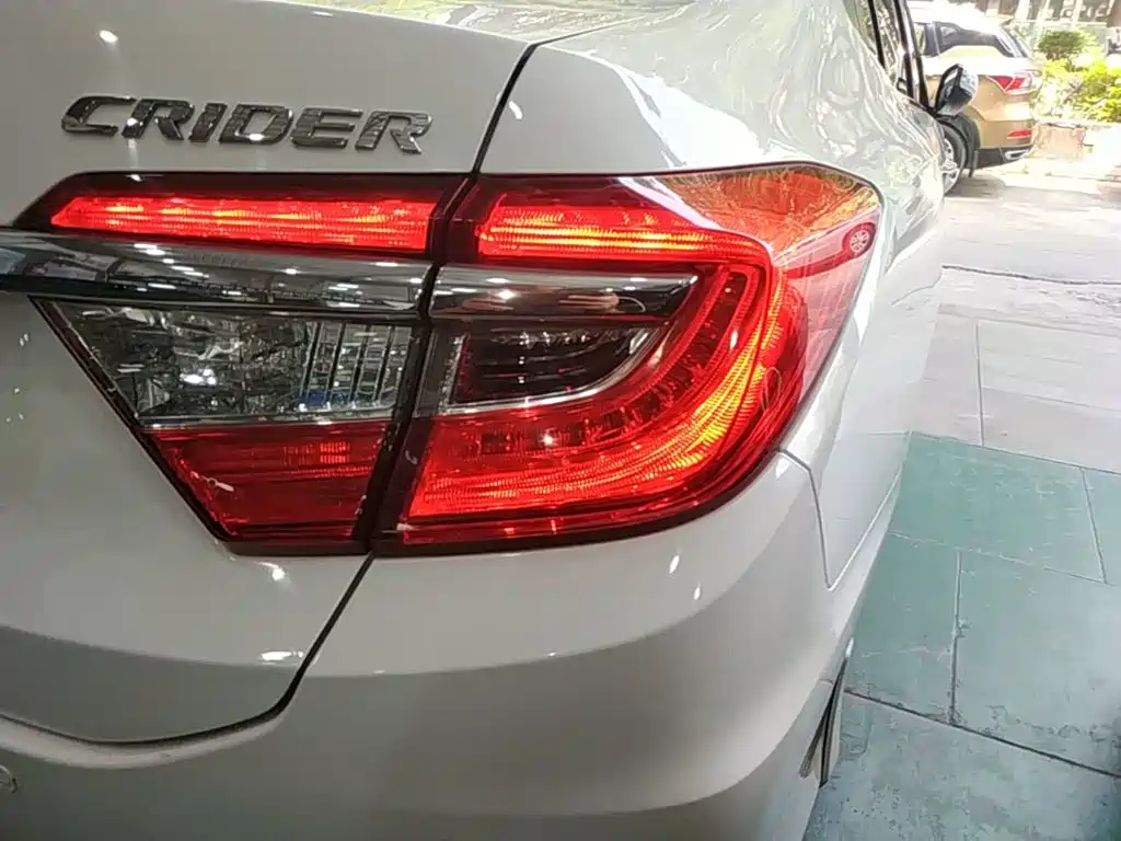 Honda Crider 2015 — фото 8