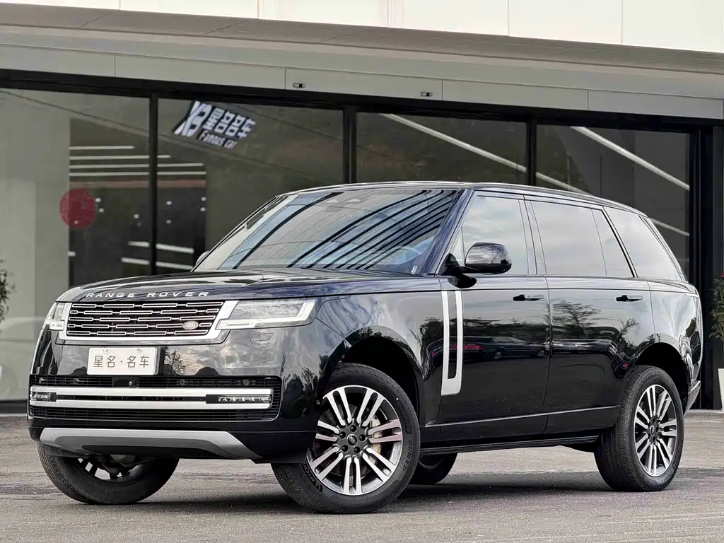 Land Rover Range Rover 2023 — фото 1