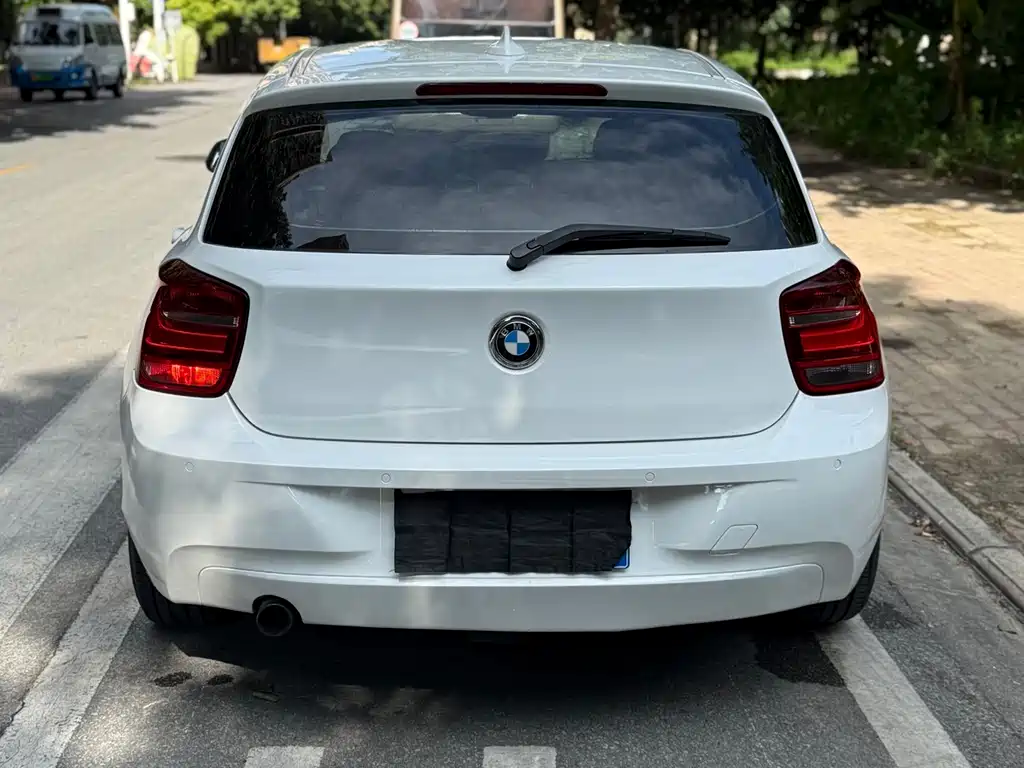BMW 1 Series 2015 — фото 9