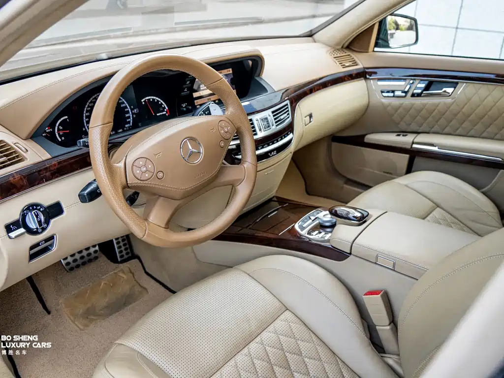 Mercedes-Benz S-Class AMG 2010 — фото 11