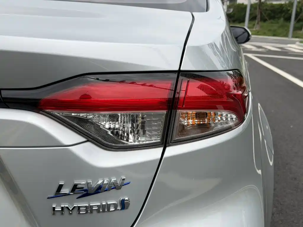 Toyota Levin 2023 — фото 24