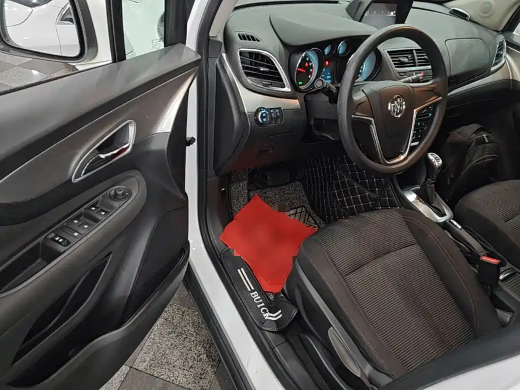 Buick Encore 2015 — фото 16