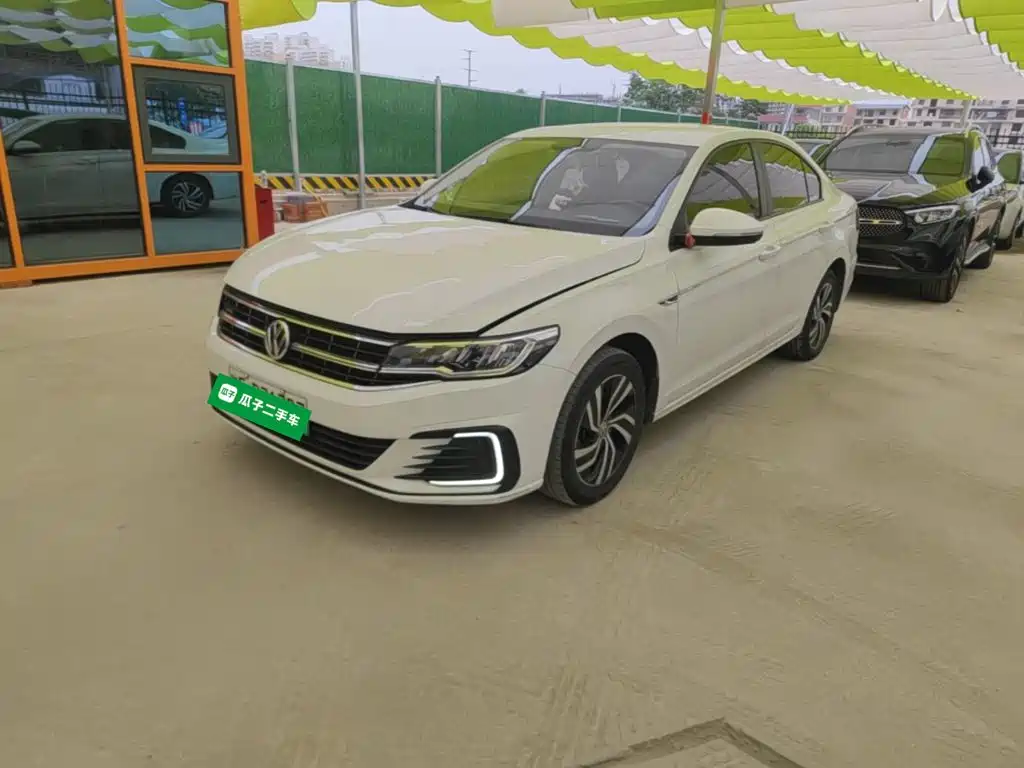 Volkswagen Bora EV 2021