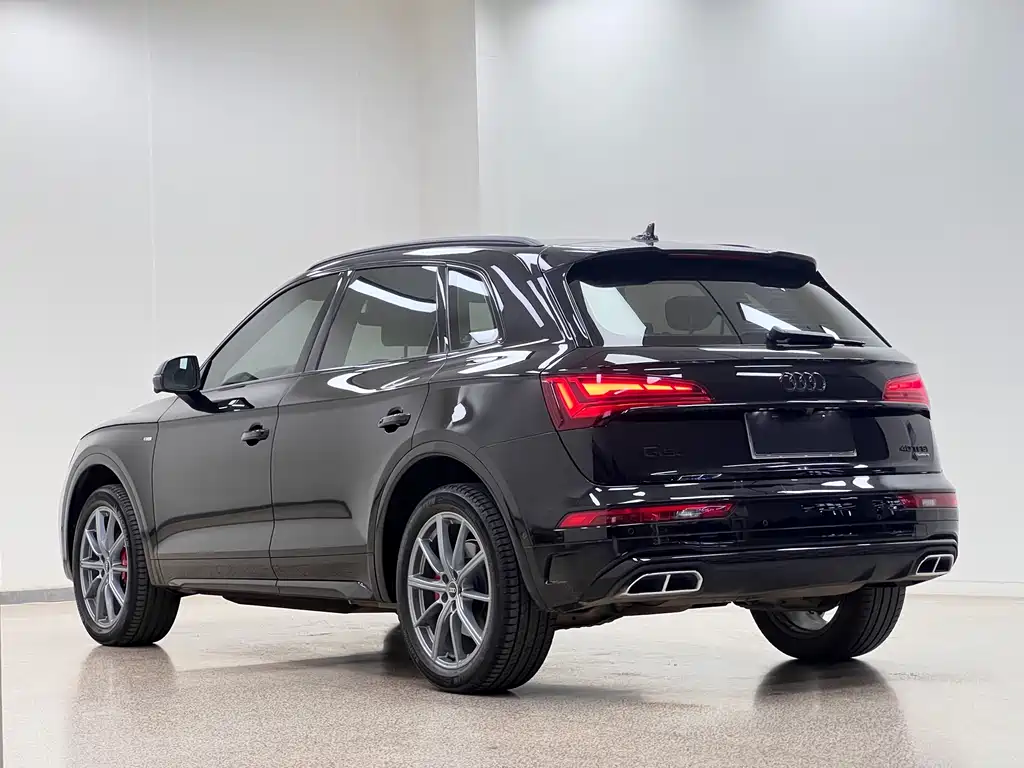 Audi Q5L 2022