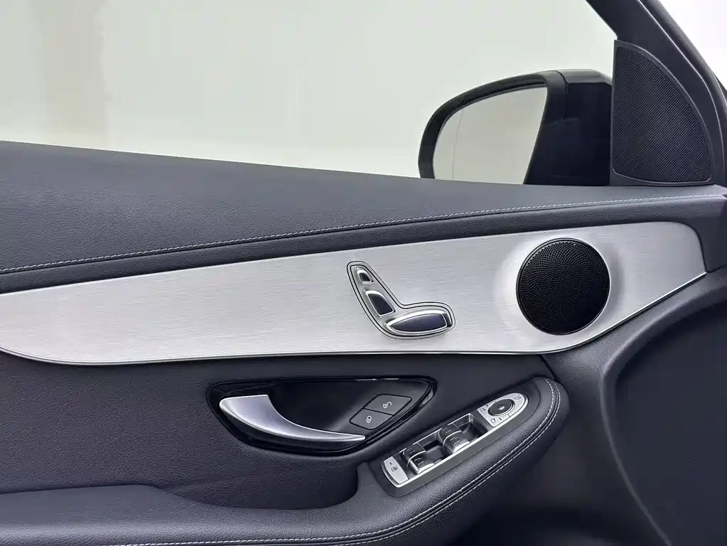 Mercedes-Benz GLC Coupe 2018 — фото 11