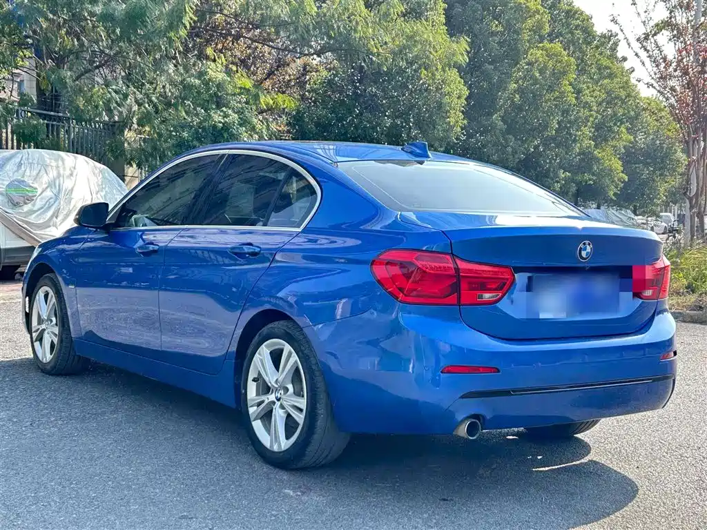 BMW 1 Series 2017 — фото 25