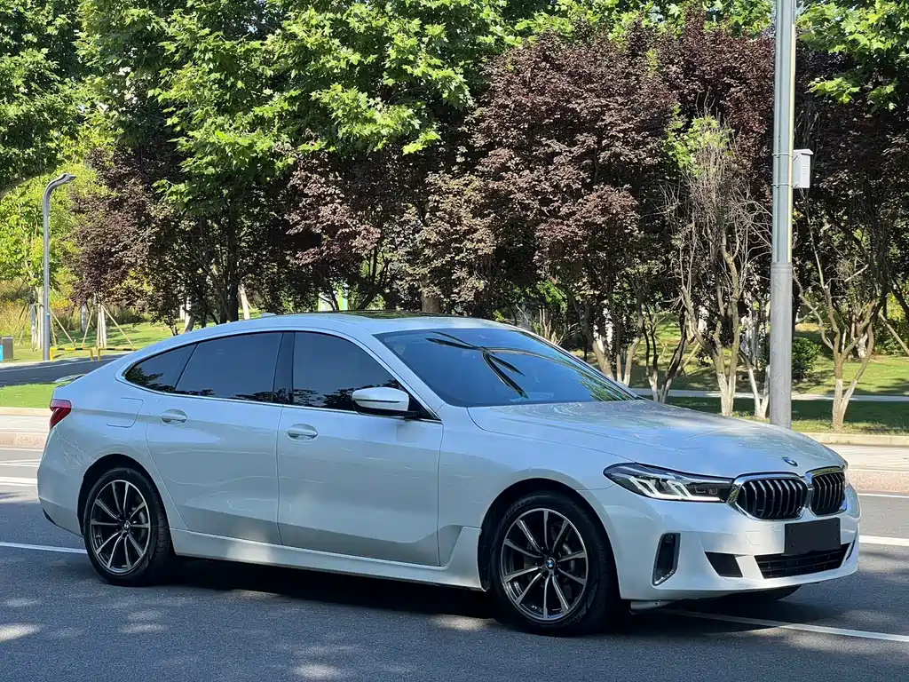 BMW 6 Series GT 2021 — фото 3