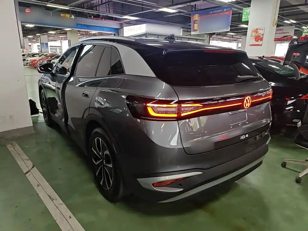 Volkswagen ID.4 X 2023