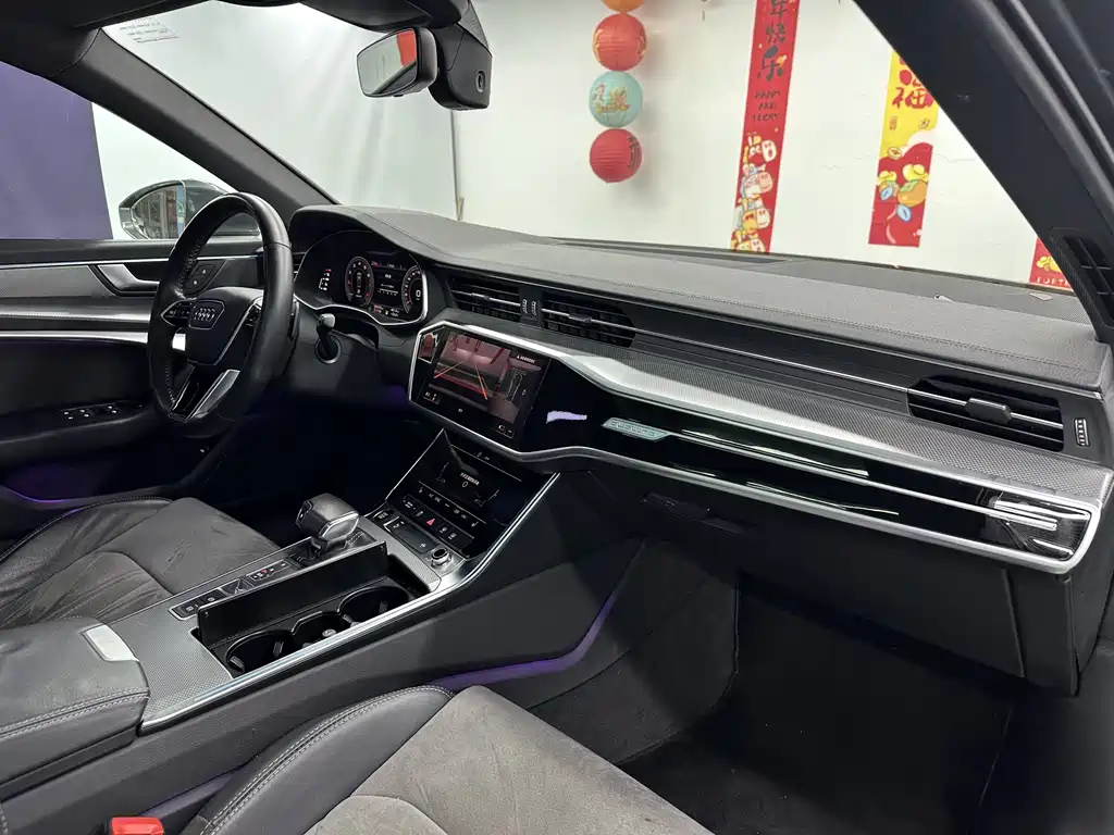 Audi A6L 2021 — фото 24