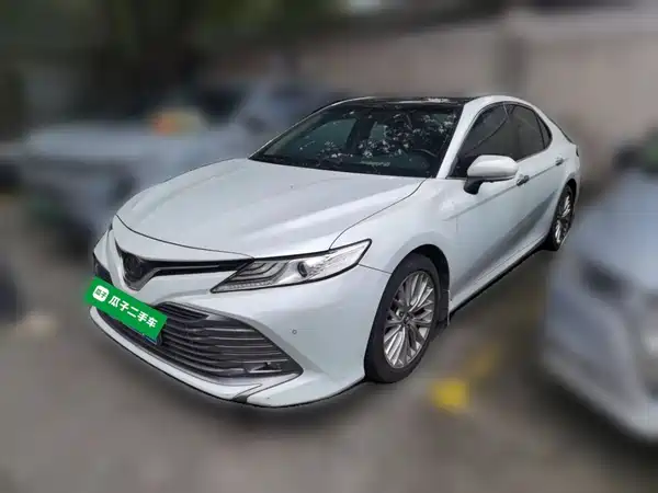 Toyota Camry 2019