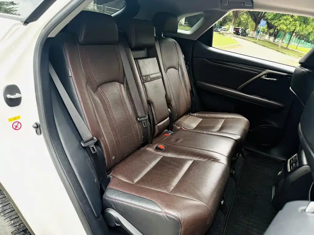 Lexus RX 2016 — фото 12