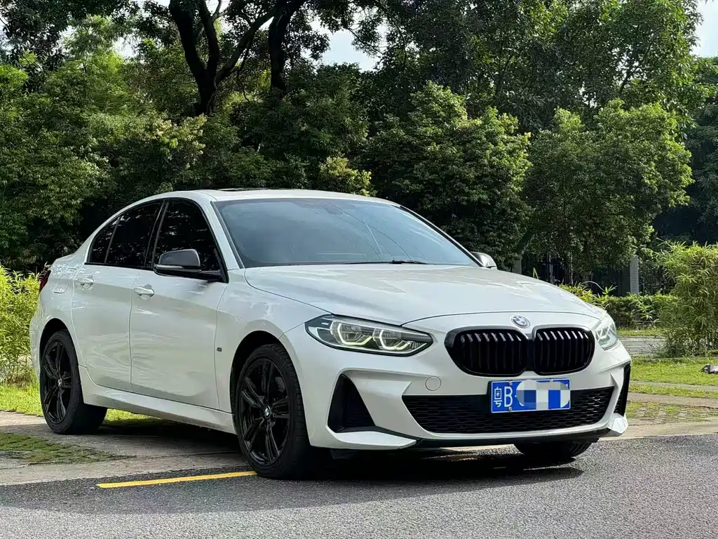 BMW 1 Series 2023