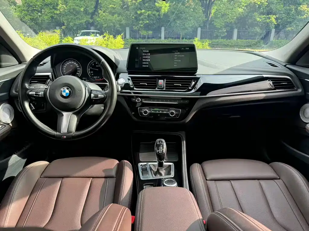 BMW 1 Series 2023