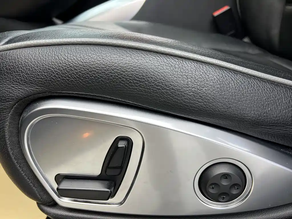 Mercedes-Benz R-Class 2017 — фото 7