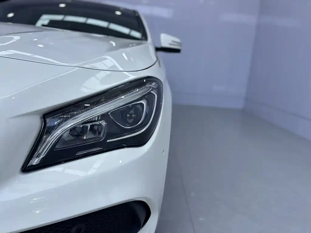Mercedes-Benz CLA 2016 — фото 18
