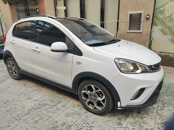 Geely Vision X1 2017