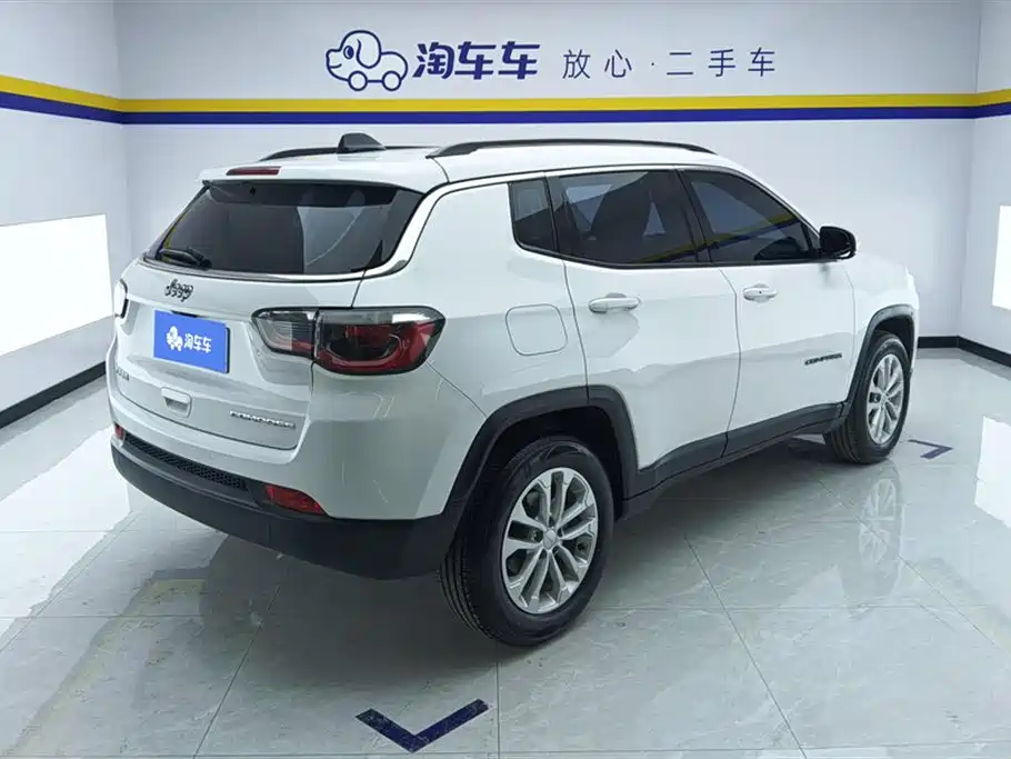 Jeep Compass 2021 — фото 3