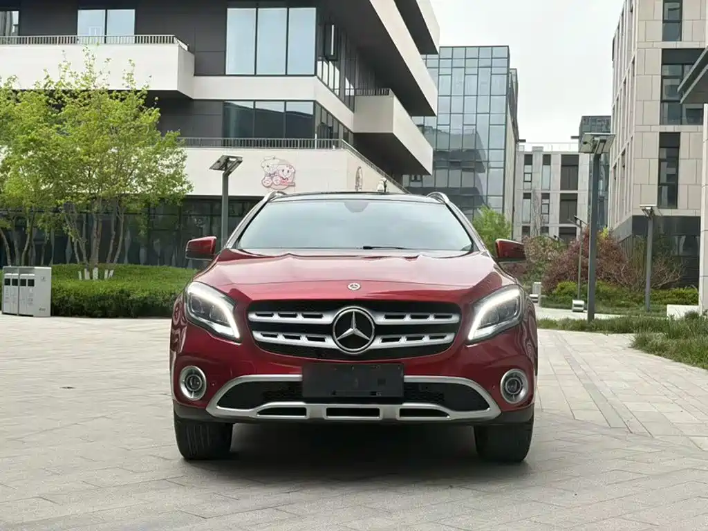 Mercedes-Benz GLA 2018