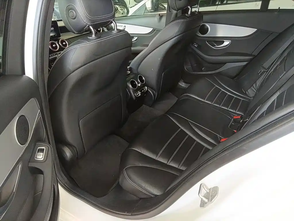 Mercedes-Benz C-Class 2015 — фото 13