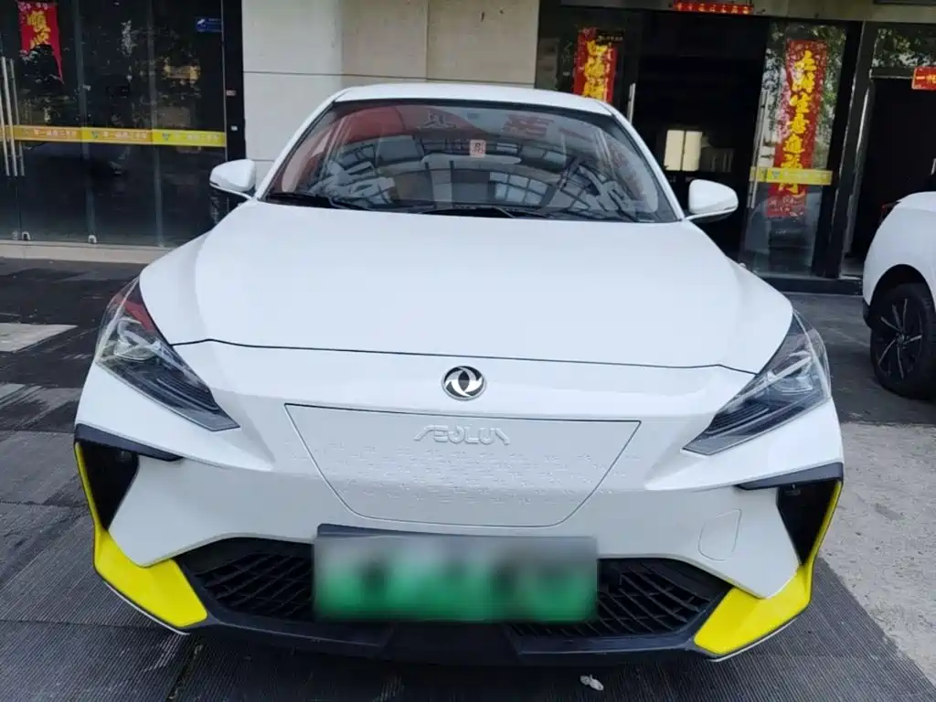 Dongfeng E70 2023
