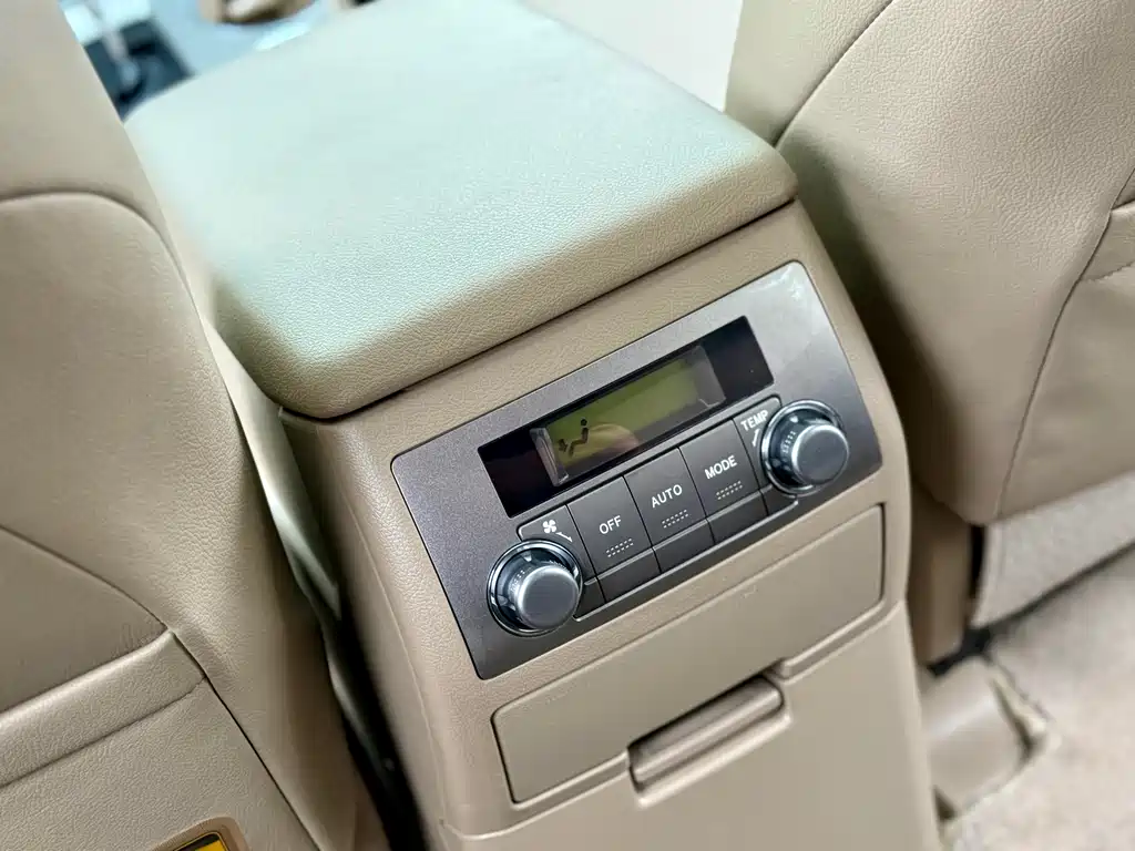 Toyota Highlander 2014 — фото 25