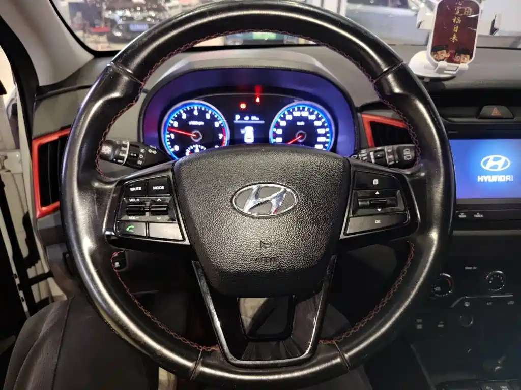 Hyundai ix25 2019 — фото 11