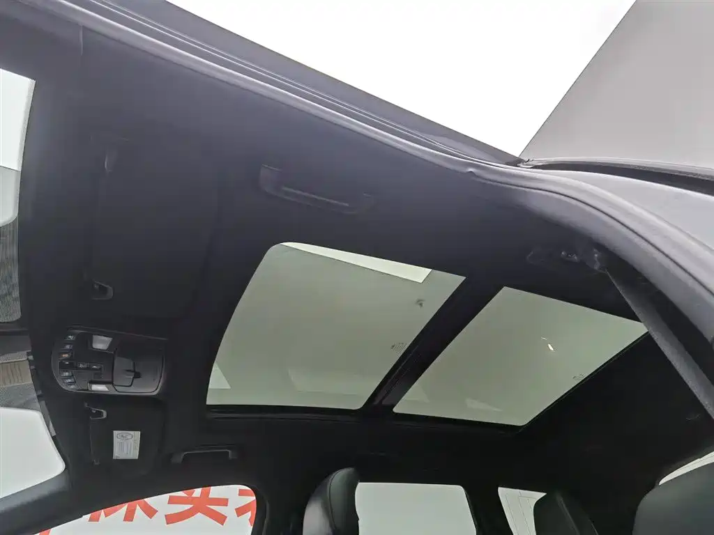 Ford Edge 2020 — фото 14