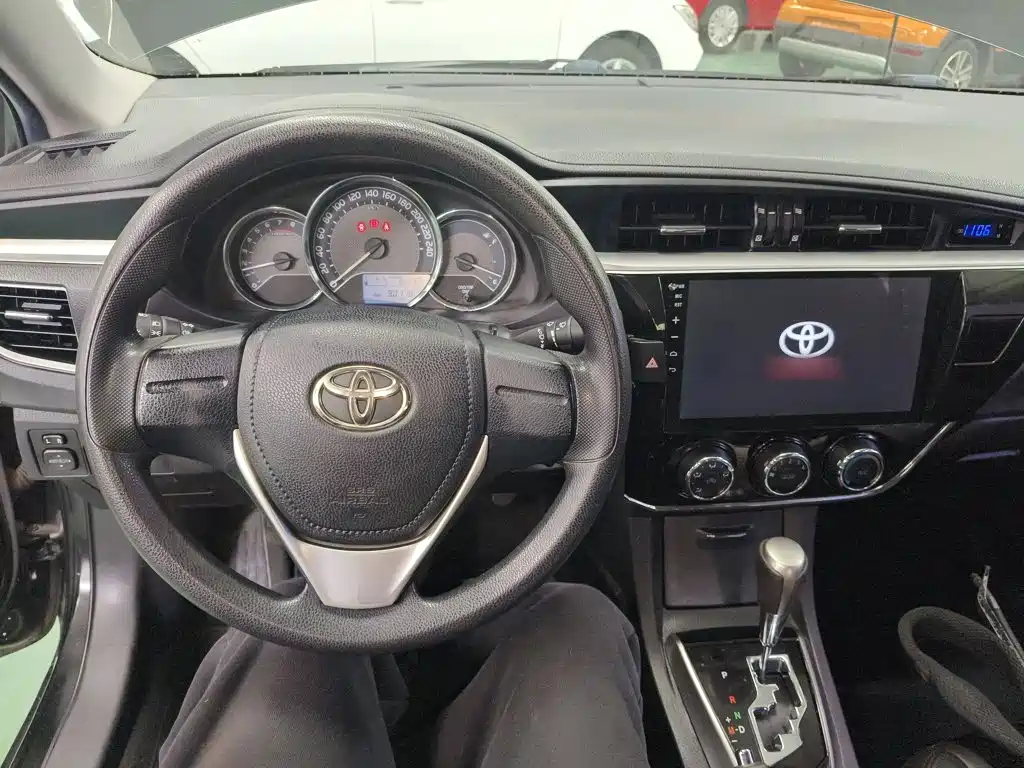 Toyota Corolla 2016