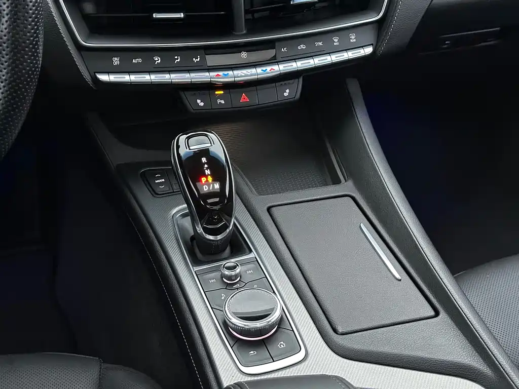 Cadillac CT5 2020 — фото 15