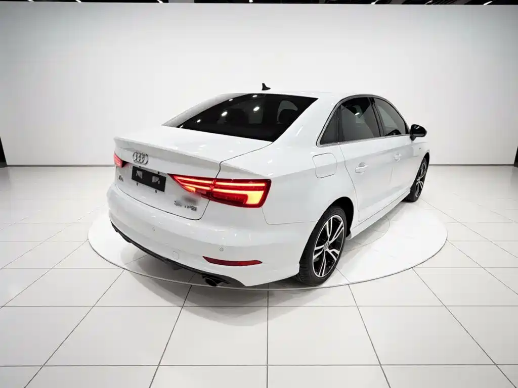 Audi A3 2021