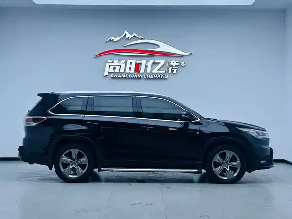 Toyota Highlander 2015