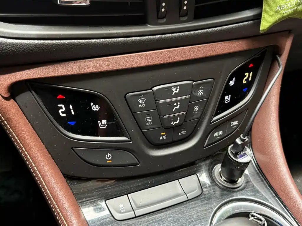 Buick Envision Plus 2020 — фото 17