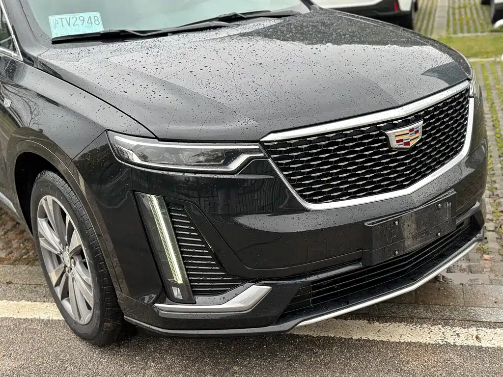 Cadillac XT6 2020 — фото 23