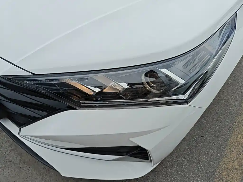 Hyundai Verna 2021 — фото 24